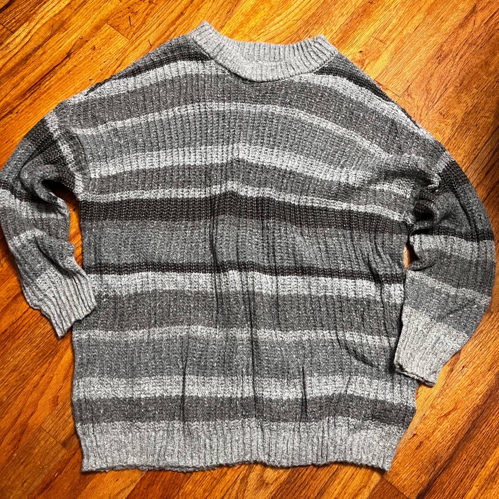 SO Men's Gray and Black Striped Crewneck Sweater
